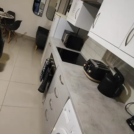 3 Bed En-suites Retreat- Sleeps 9