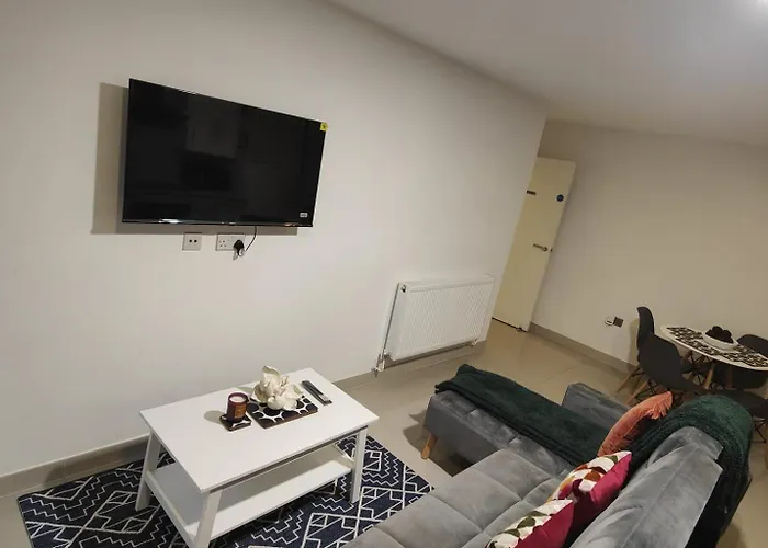 Appartement 3 Bed En-suites Retreat- Sleeps 9 *